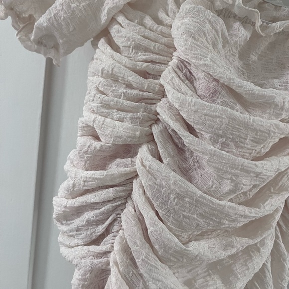 Stylenanda Ruched Lace Top - Picture 3 of 6